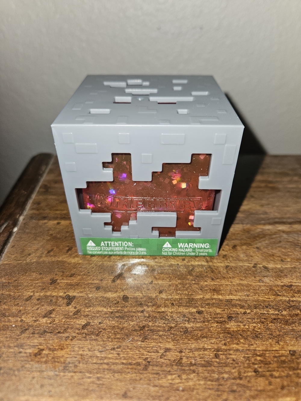 RED/PINK Minecraft Glitter Cube